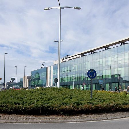 Pensión Boutique AdMera Cerca hospital Clínico Santiago de Compostela Exterior foto